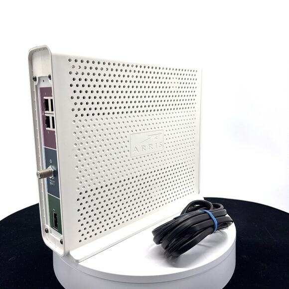 ARRIS SURFboard DOCSIS 3.0 Cable Modem Router - Picture 12 of 16